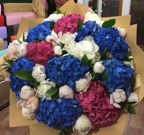 Air | Blue Flowers